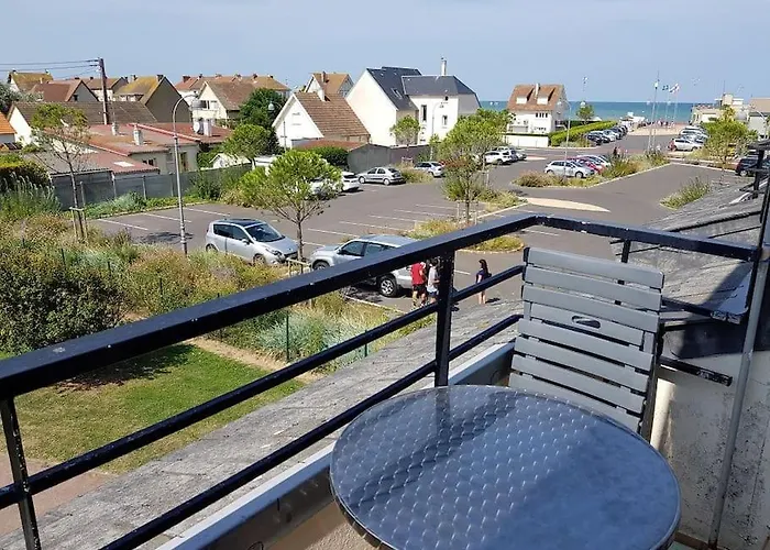 Apartment Le Patio -plage Vue ,normandie,juno
